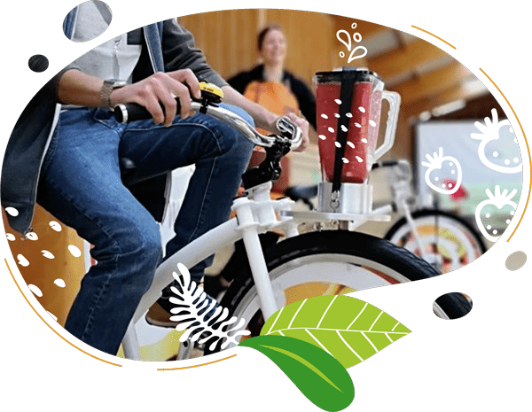 Les blenders sont remplis de délicieux smoothie