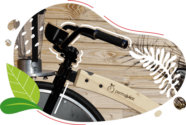 Le vélo au design industriel vintage pour mixer des soupes et des smoothies